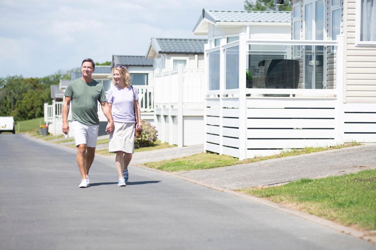 Llanrhidian Holiday Park Llanmorlais Ngoại thất bức ảnh
