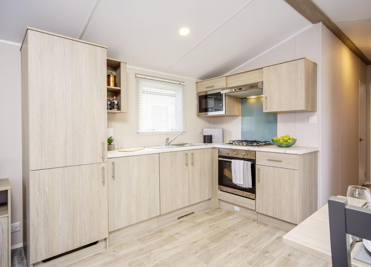 Llanrhidian Holiday Park Llanmorlais Ngoại thất bức ảnh