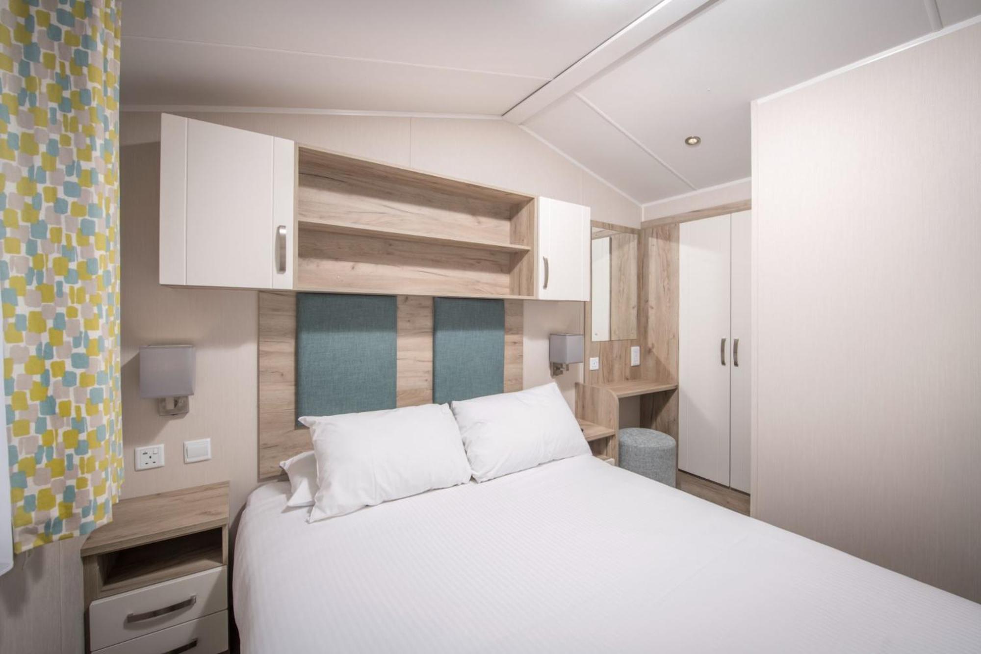 Llanrhidian Holiday Park Llanmorlais Ngoại thất bức ảnh