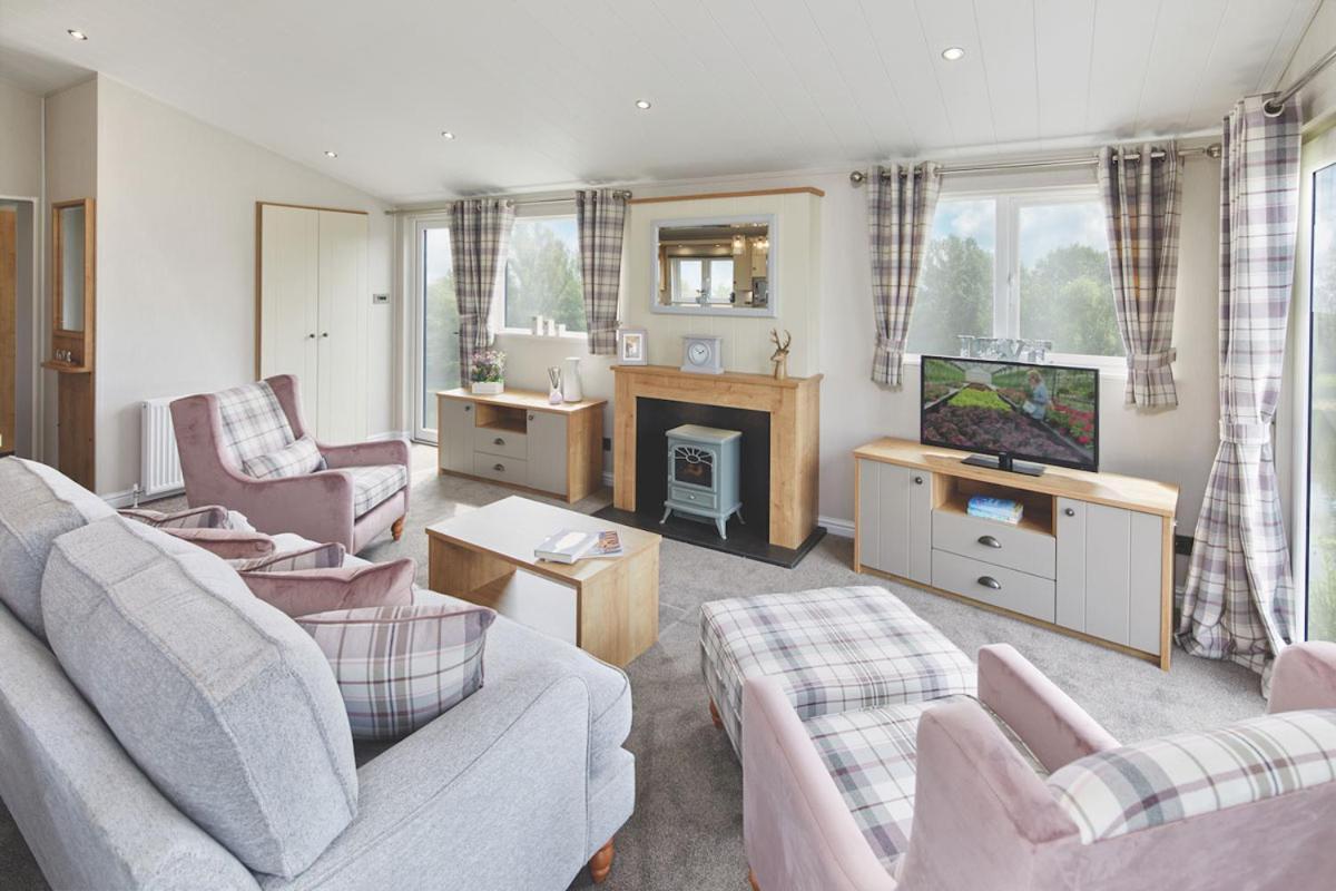 Llanrhidian Holiday Park Llanmorlais Ngoại thất bức ảnh